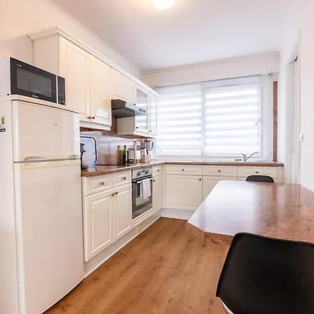 Apartment L'eclat Marin - Sea View- 2 Bedrooms- Garage- Terrace